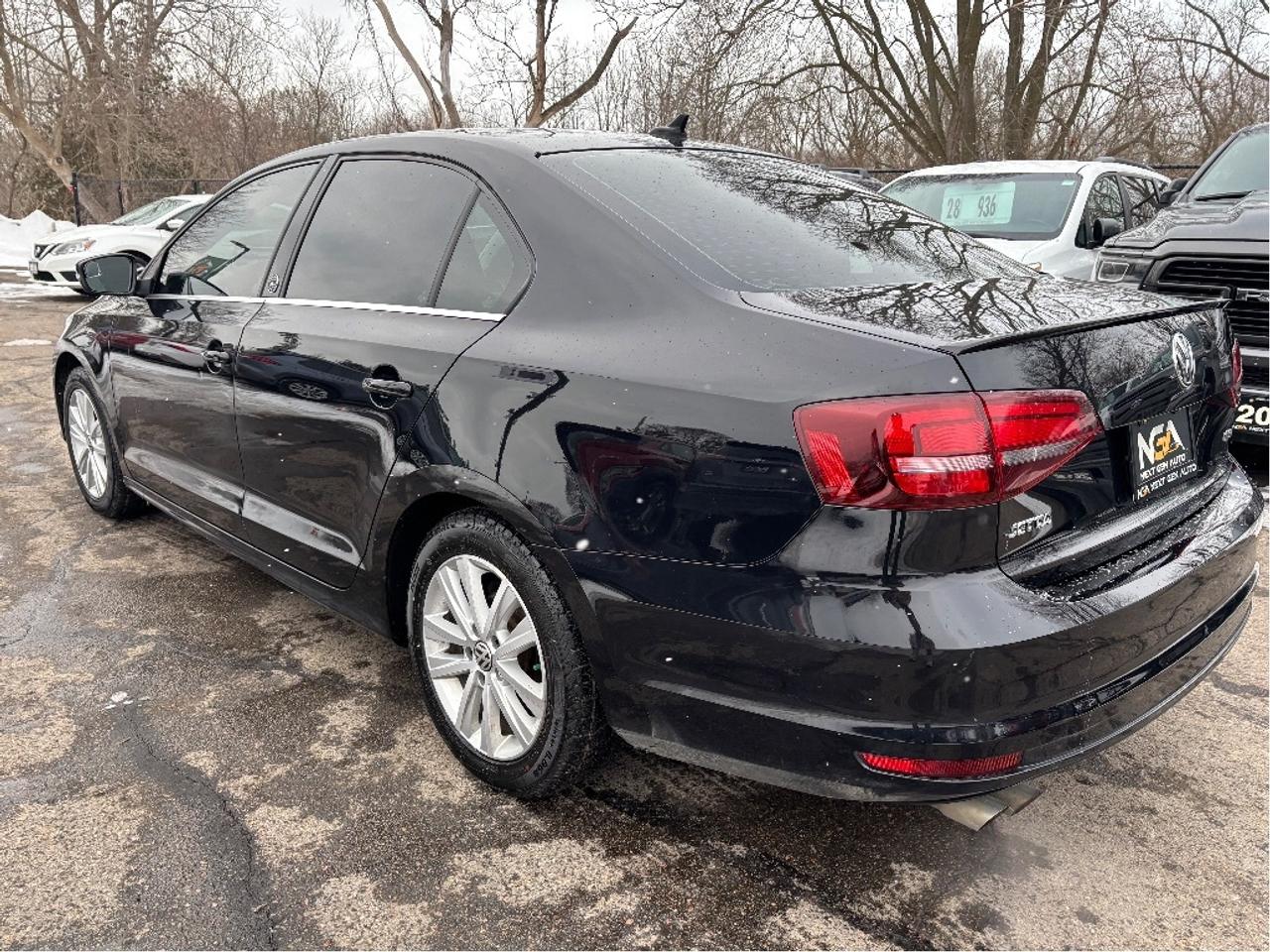 2017 Volkswagen Jetta Wolfsburg POWER HEATED SEATS ROOF CLEAN CARF Photo