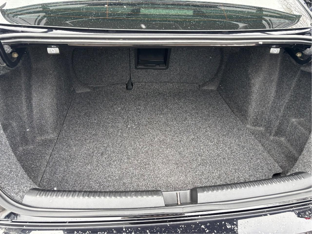 2017 Volkswagen Jetta Wolfsburg POWER HEATED SEATS ROOF CLEAN CARF Photo