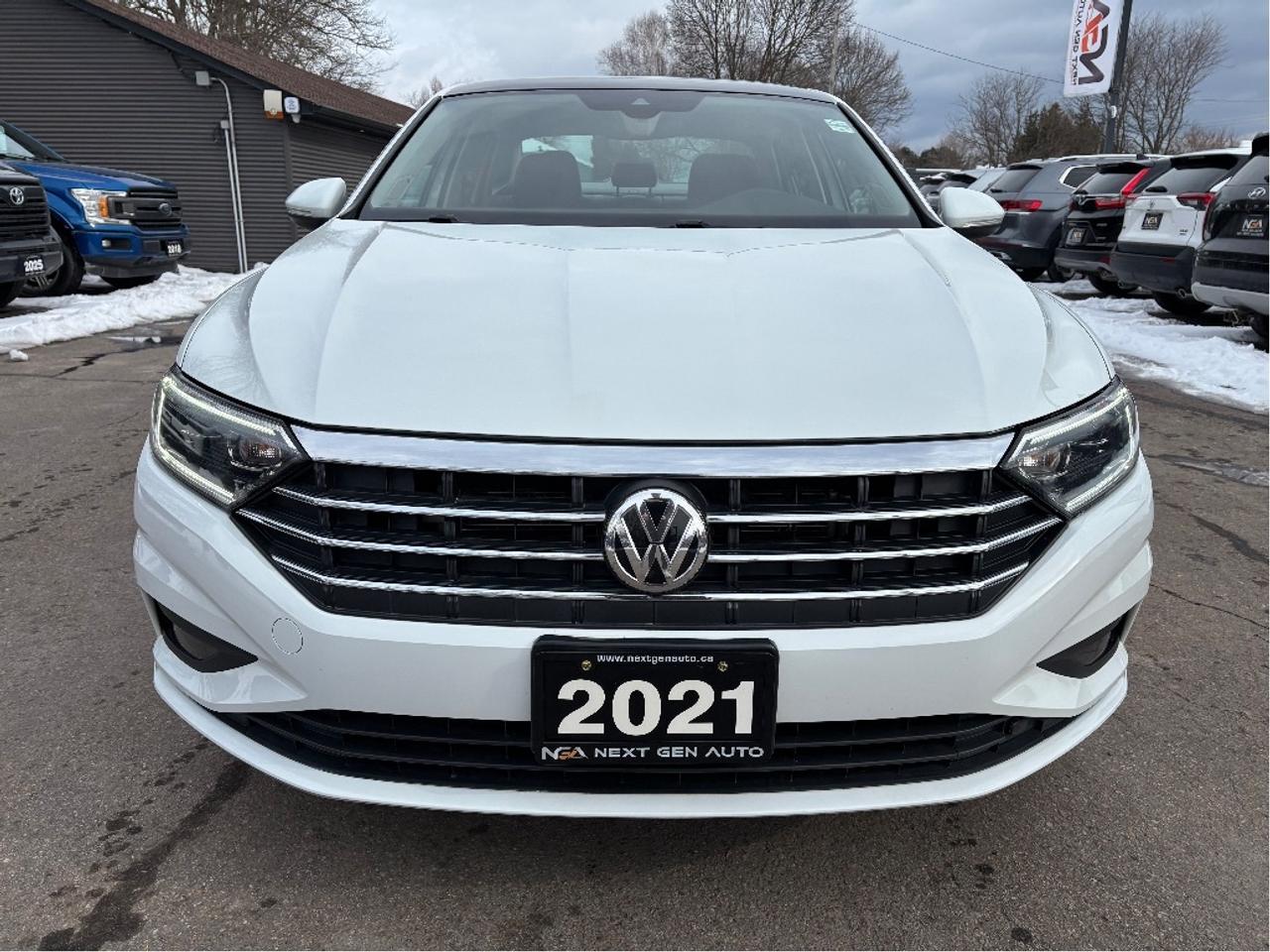 2021 Volkswagen Jetta Execline LEATHER ROOF NAV MEMORY SEATS C Photo