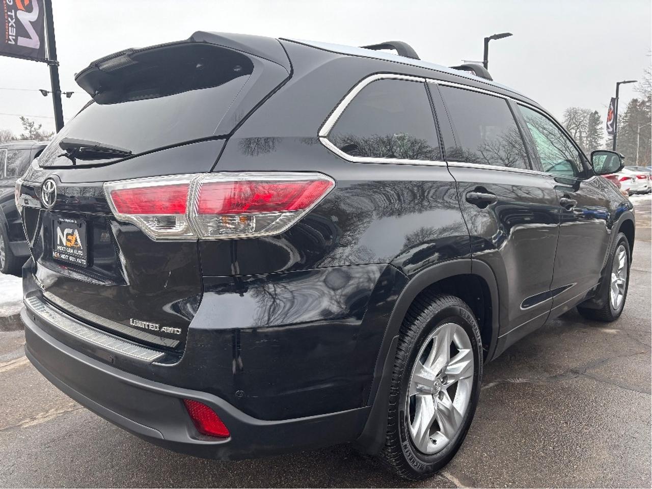 2015 Toyota Highlander Limited AWD 7 PASS LEATHER NAV ROOF ONE Photo