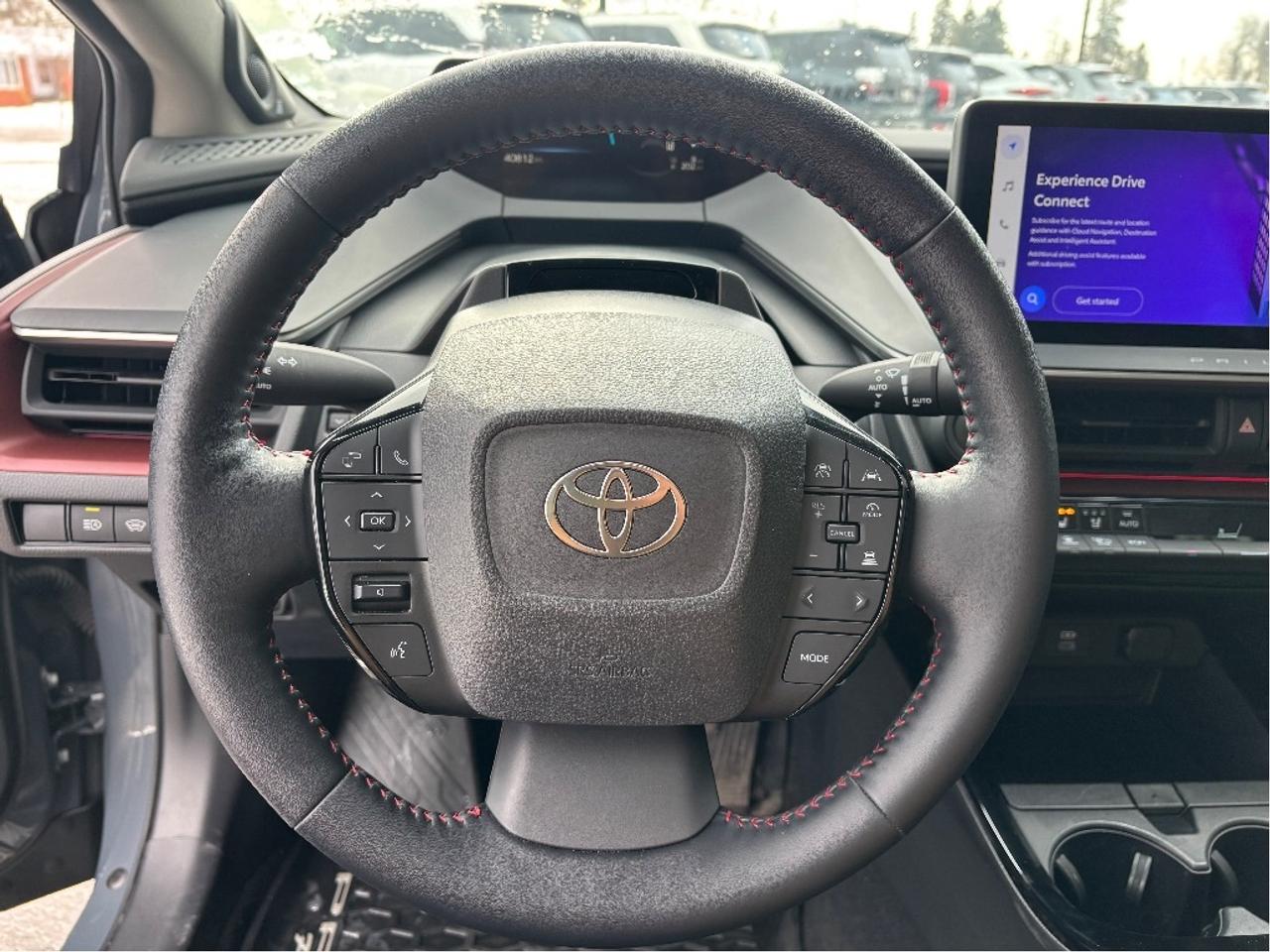 2024 Toyota Prius Prime XSE Premium LEATHER PANO ROOF ONE OWNER CL Photo