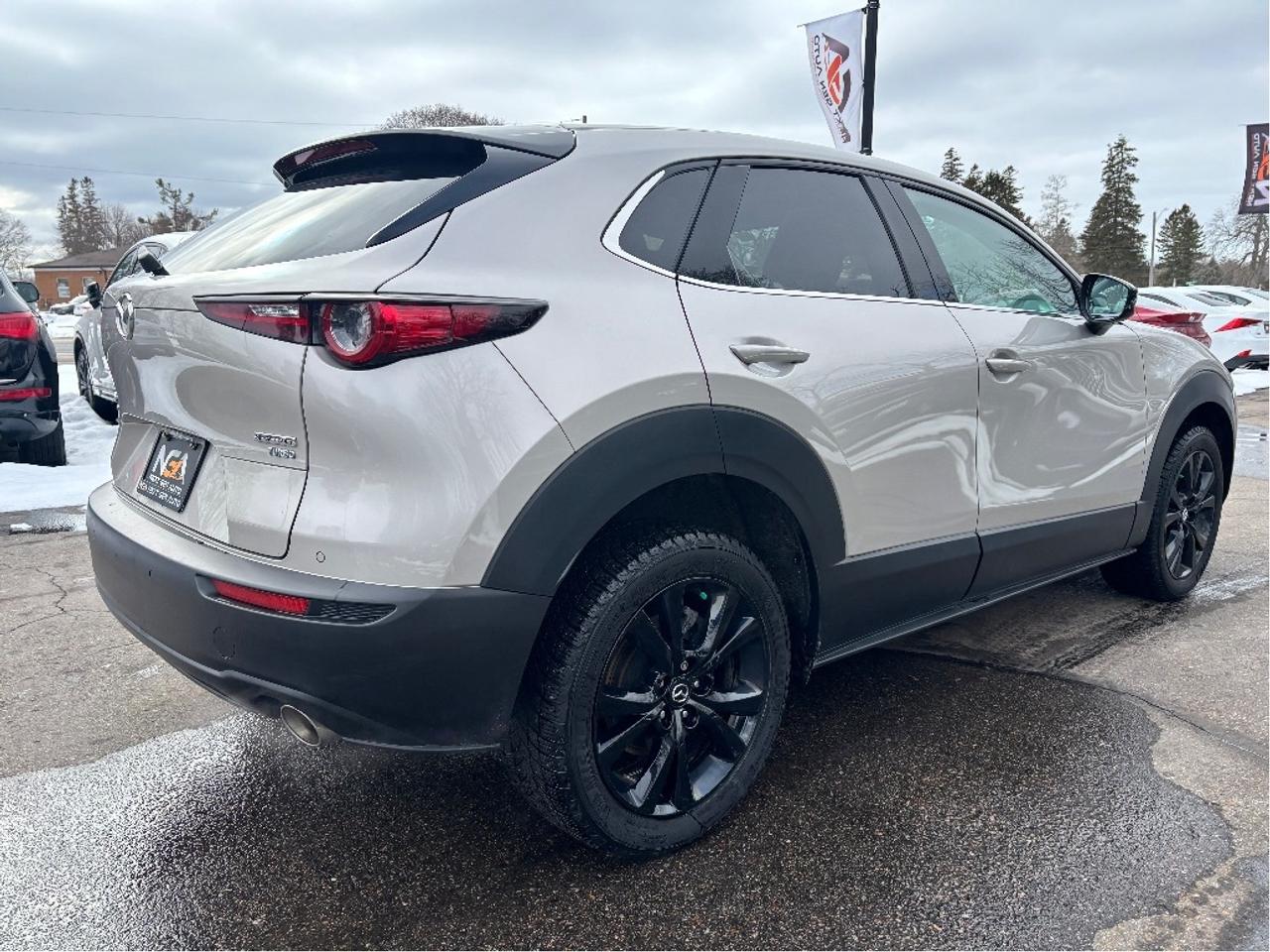 2024 Mazda CX-30 GT AWD LEATHER NAV ROOF CLEAN CARFAX Photo