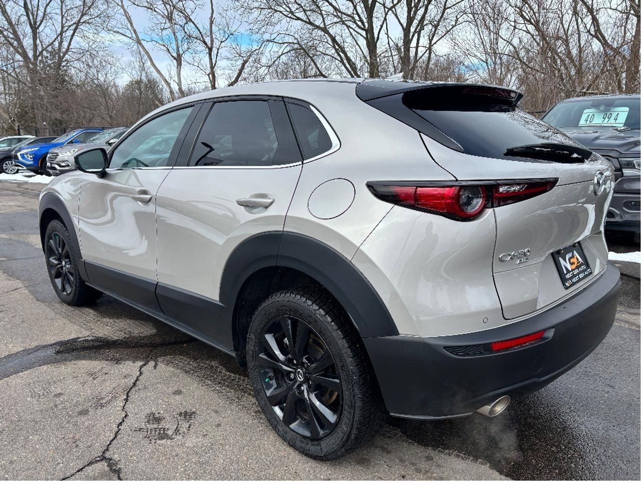 2024 Mazda CX-30 GT AWD LEATHER NAV ROOF CLEAN CARFAX Photo