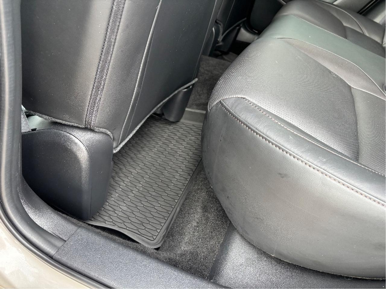 2024 Mazda CX-30 GT AWD LEATHER NAV ROOF CLEAN CARFAX Photo