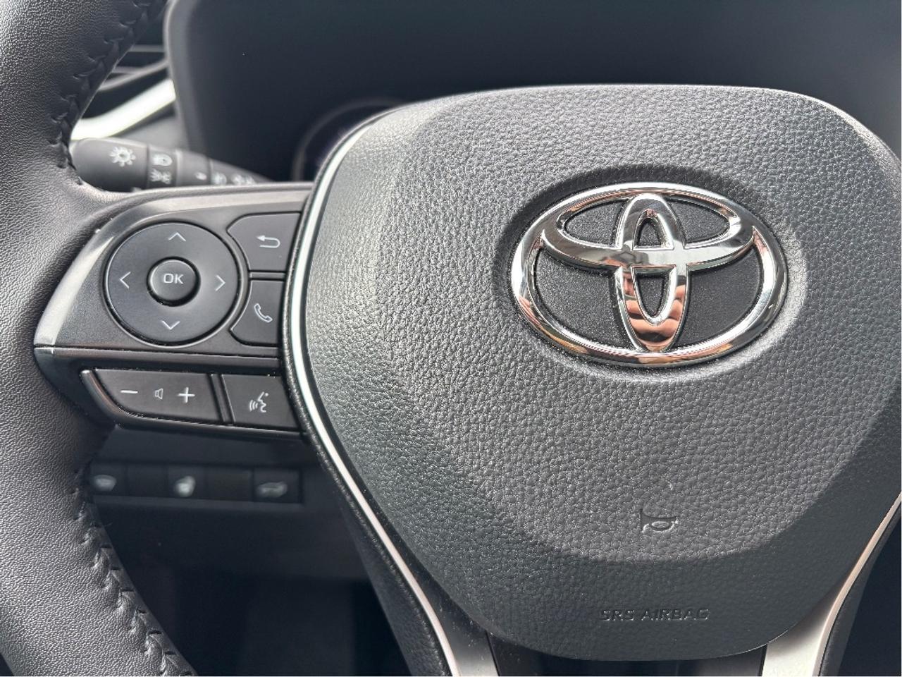 2024 Toyota RAV4 Hybrid XLE PREMIUM AWD LEATHER ROOF HEATED STEERING Photo