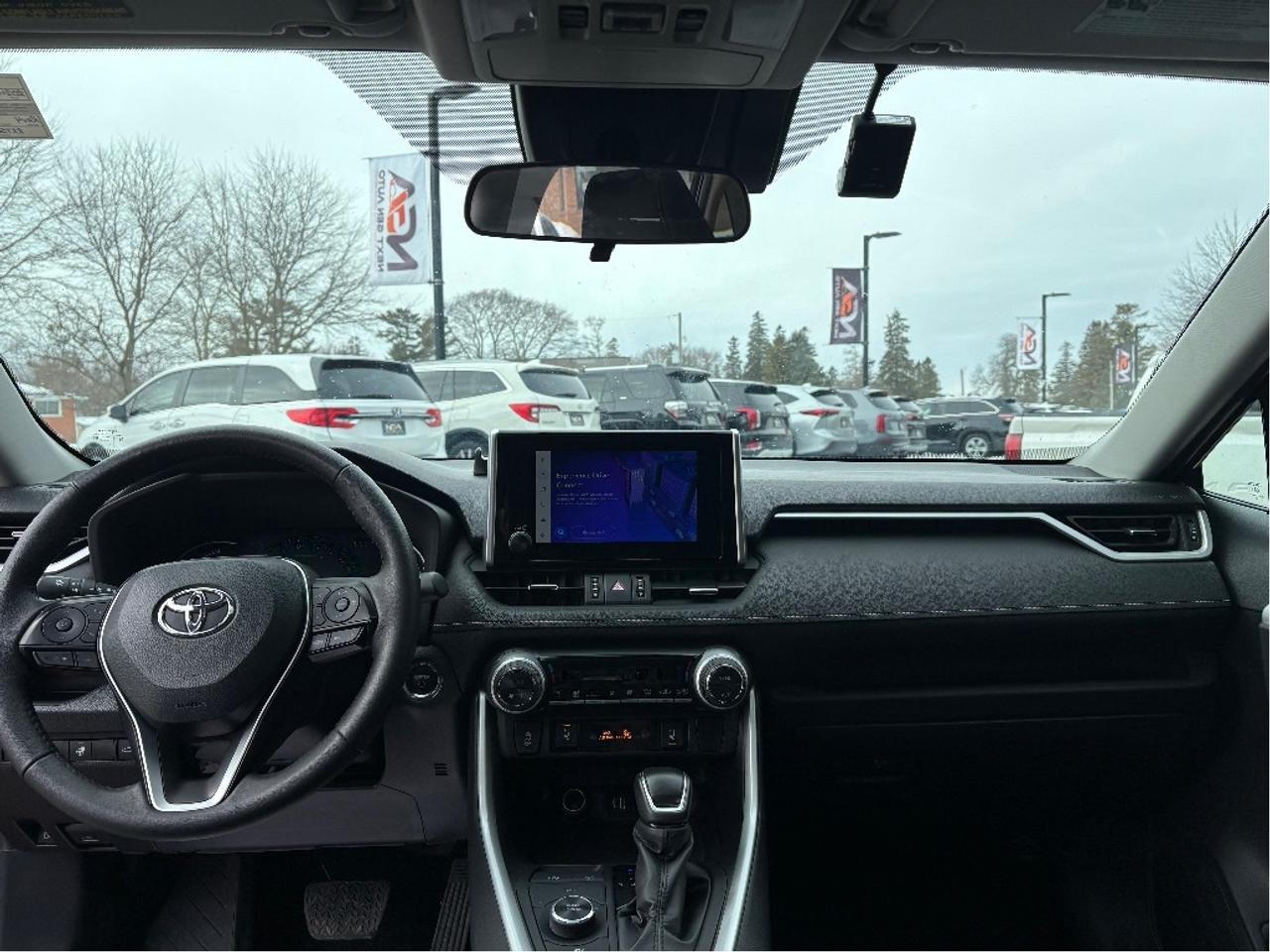 2024 Toyota RAV4 Hybrid XLE PREMIUM AWD LEATHER ROOF HEATED STEERING Photo