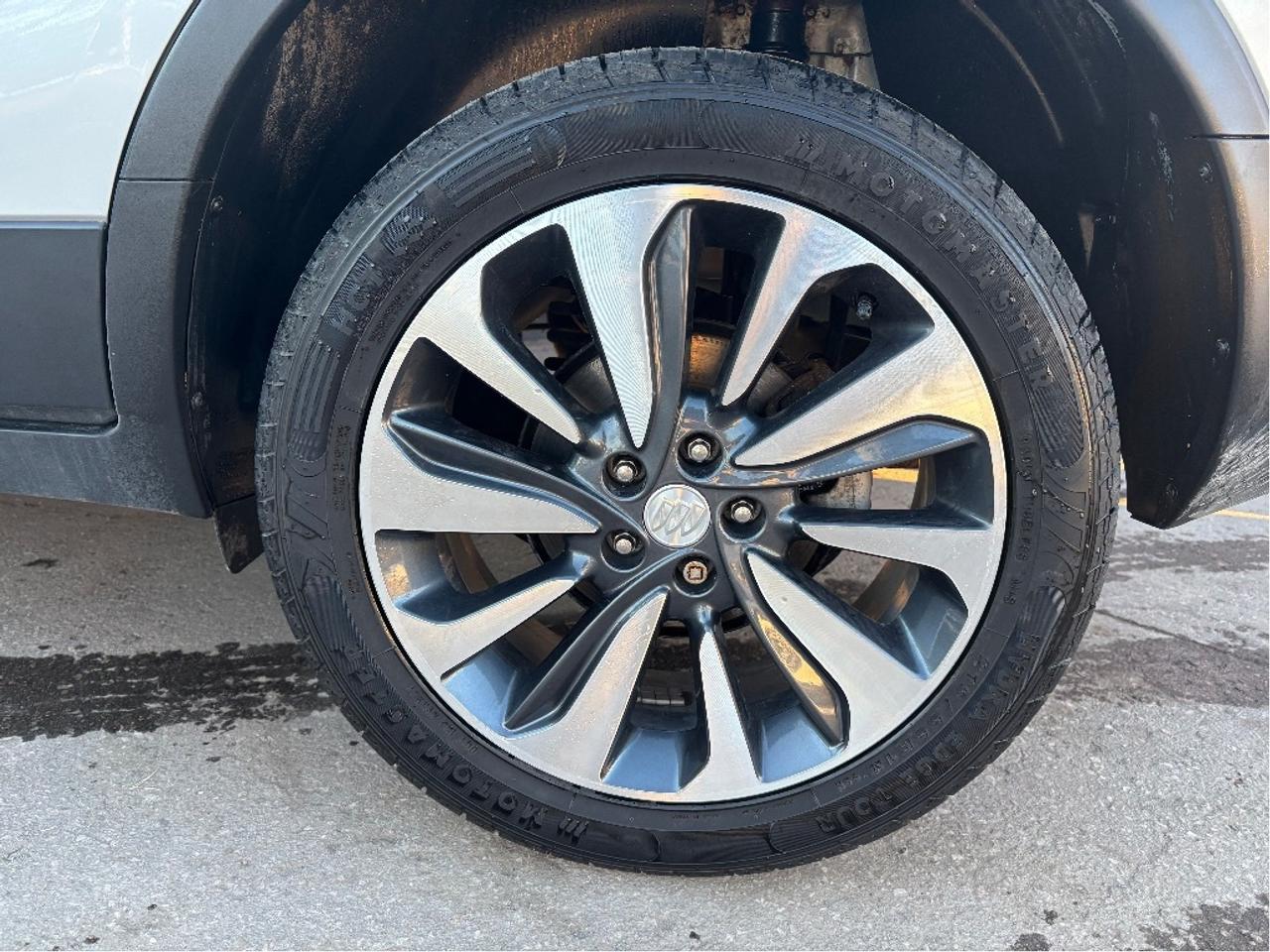 2022 Buick Encore Preferred Photo