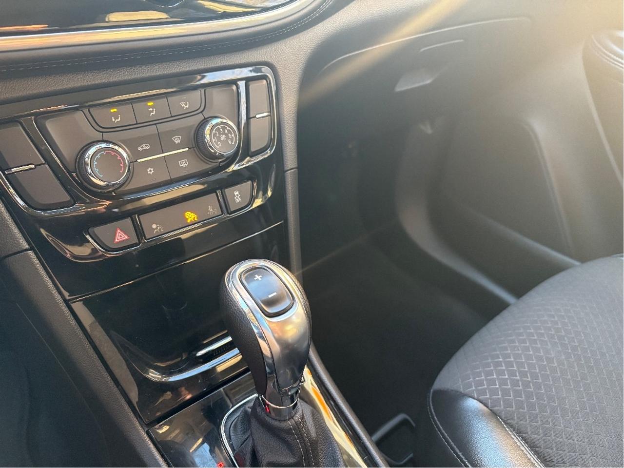 2022 Buick Encore Preferred Photo