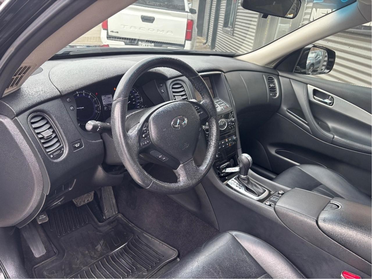 2017 Infiniti QX50 BASE Photo