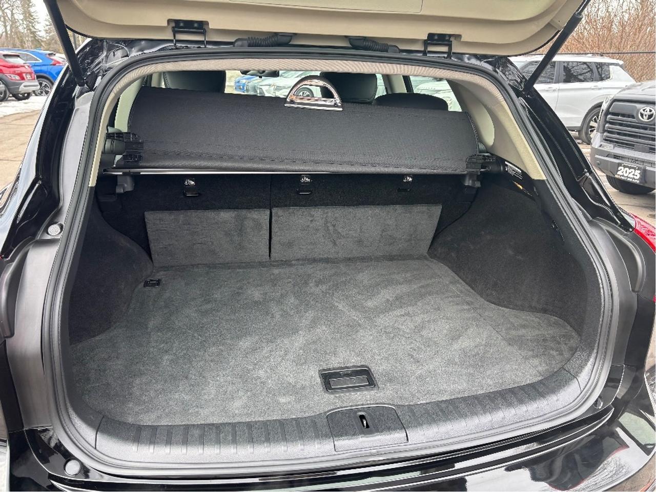 2017 Infiniti QX50 BASE Photo