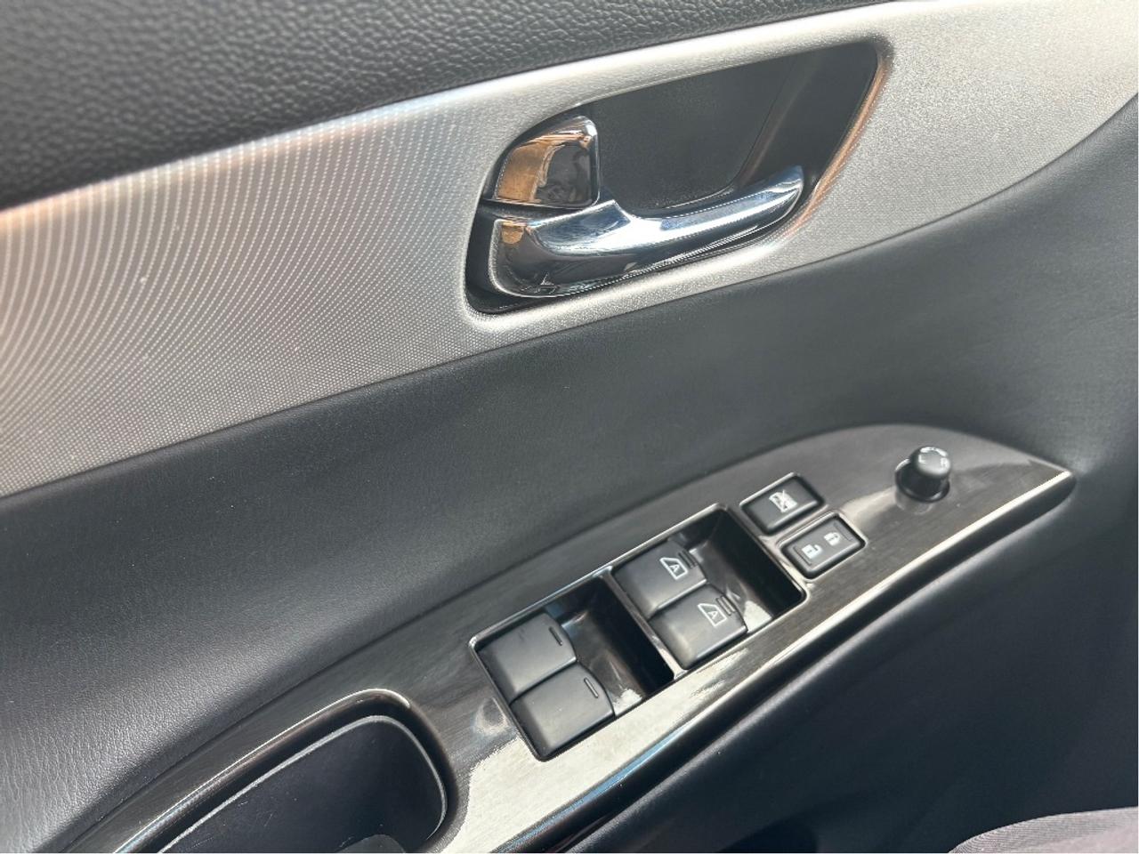 2017 Infiniti QX50 BASE Photo