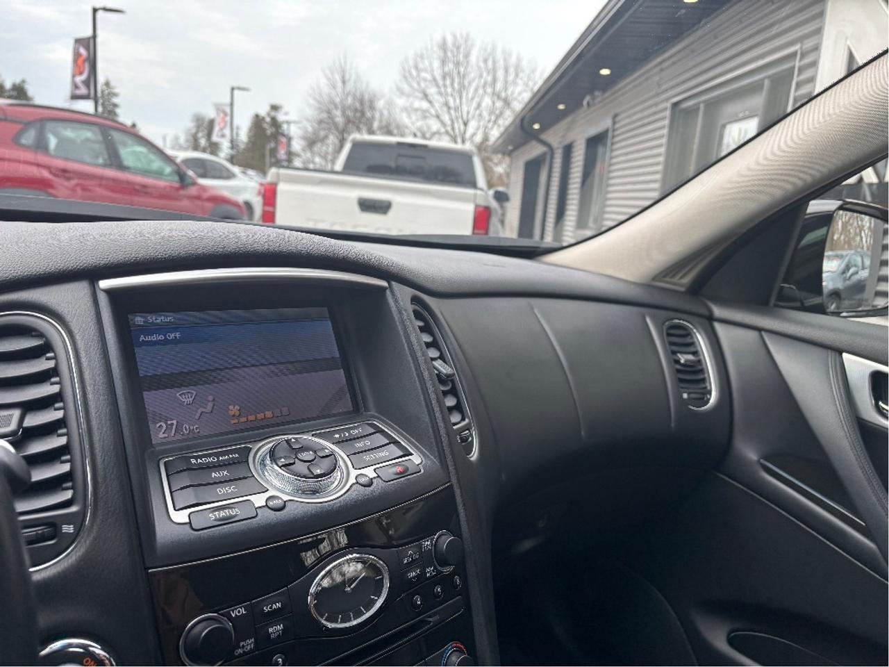 2017 Infiniti QX50 BASE Photo