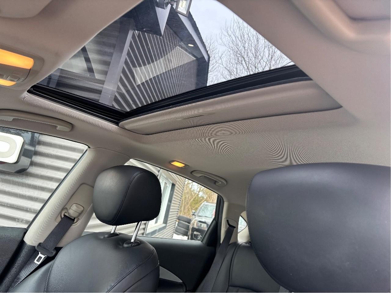 2017 Infiniti QX50 BASE Photo