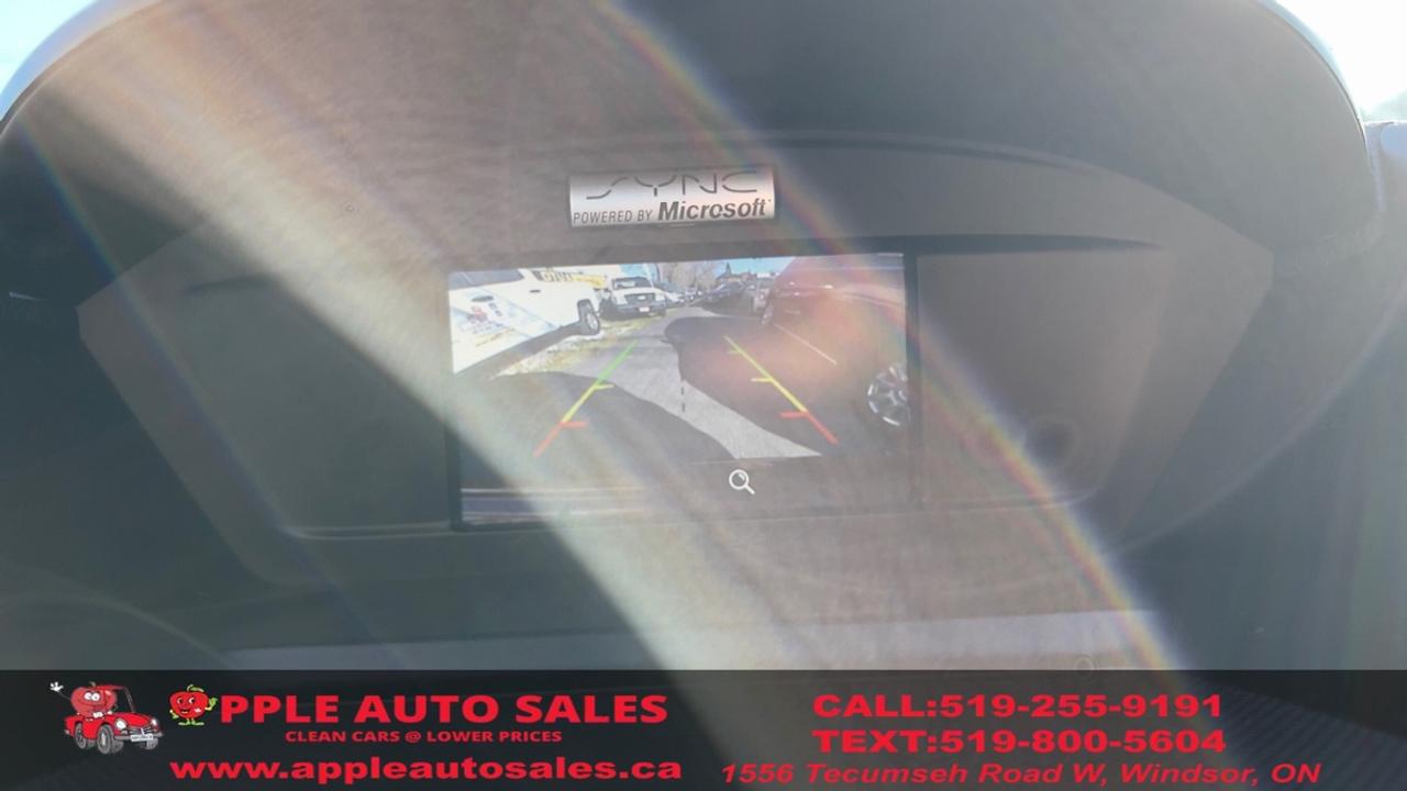 2014 Ford Escape SE Photo