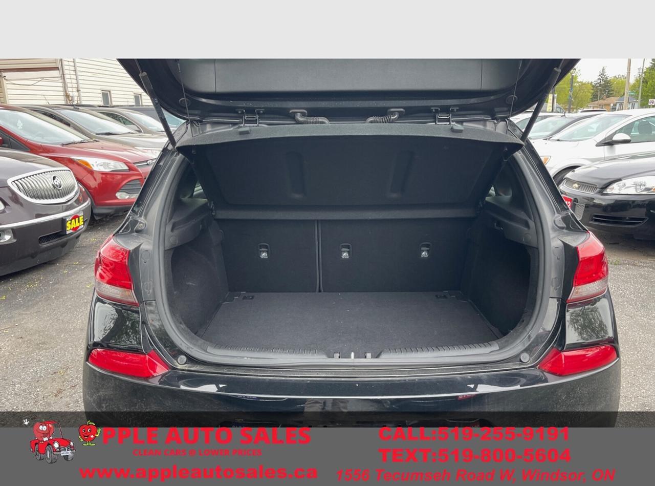 2018 Hyundai Elantra GT Base Photo