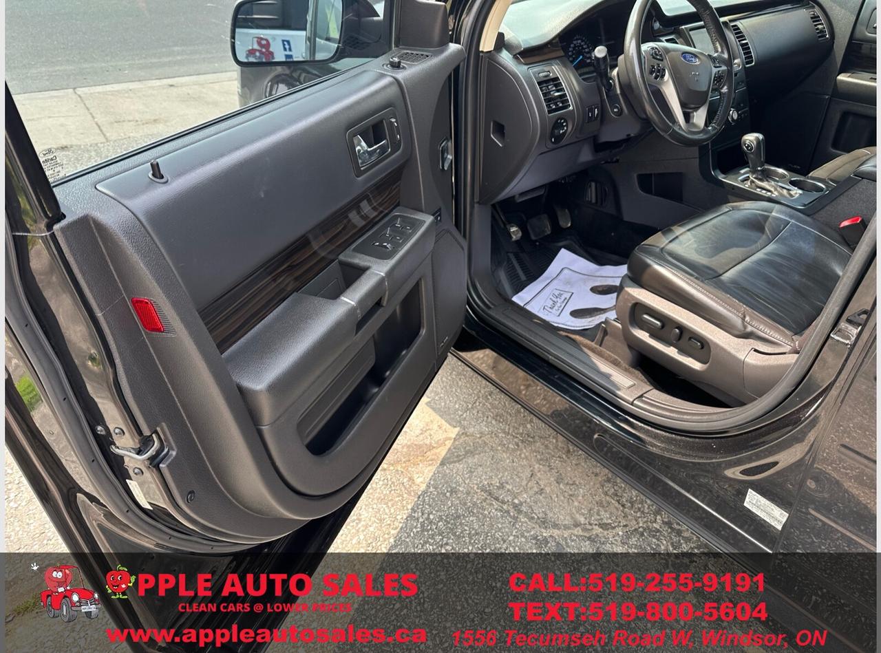 2013 Ford Flex SEL Photo