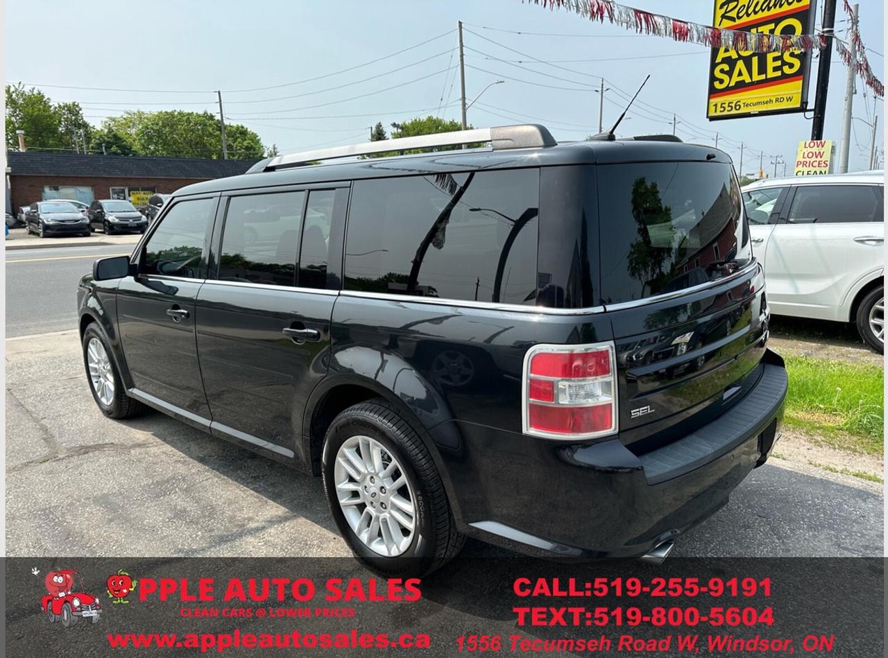 2013 Ford Flex SEL Photo