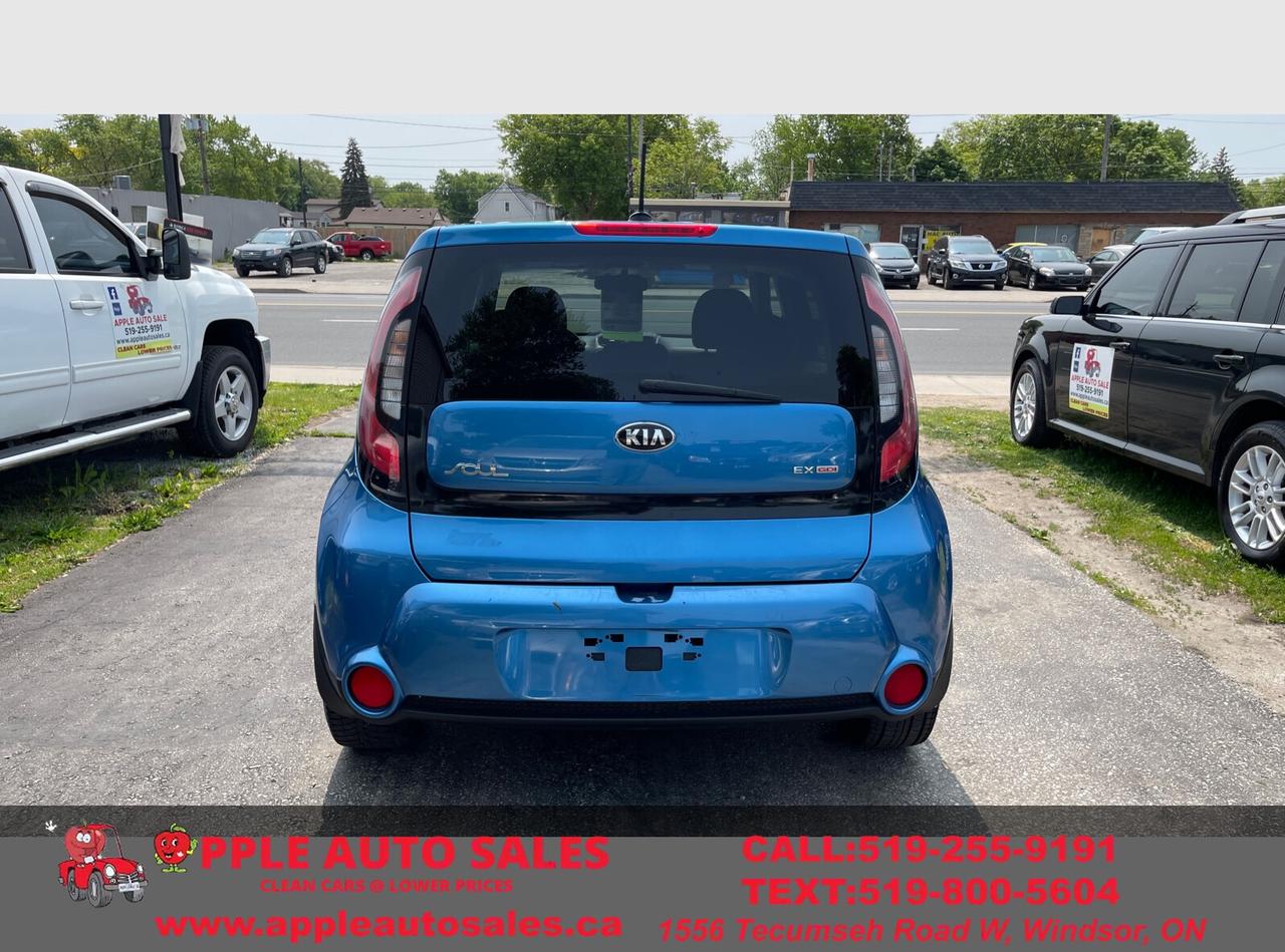 2016 Kia Soul  Photo