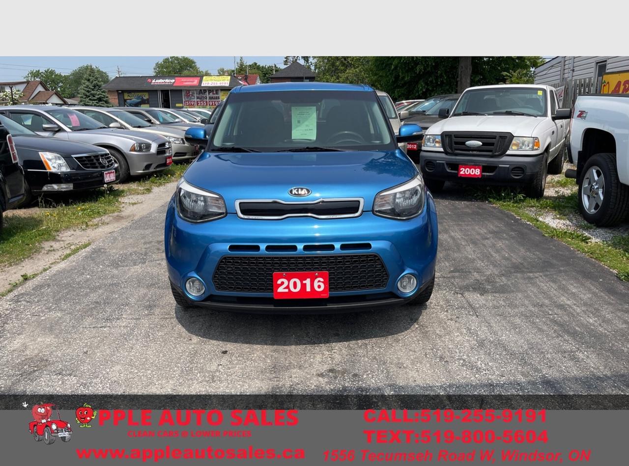 2016 Kia Soul  Photo1