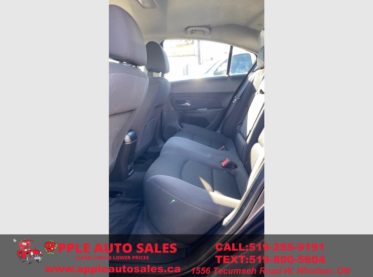 2016 Chevrolet Cruze Limited 1LT Photo