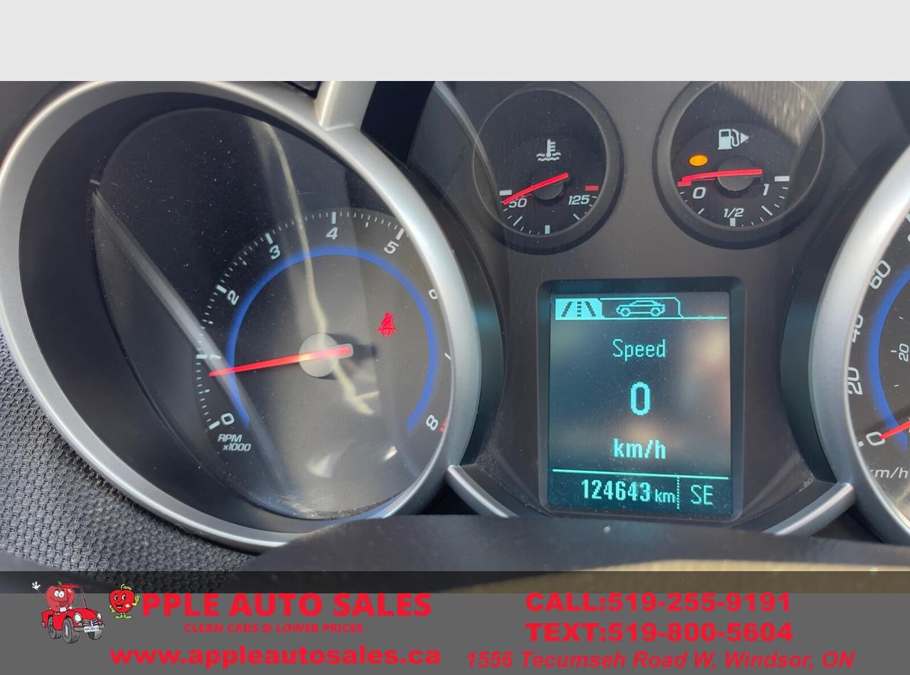 2016 Chevrolet Cruze Limited 1LT Photo