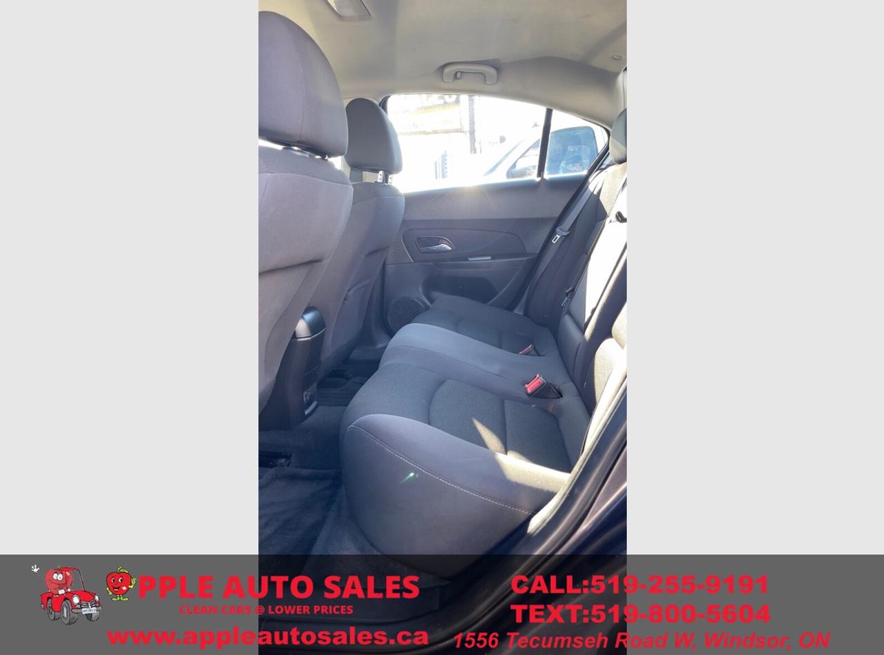 2016 Chevrolet Cruze Limited 1LT Photo