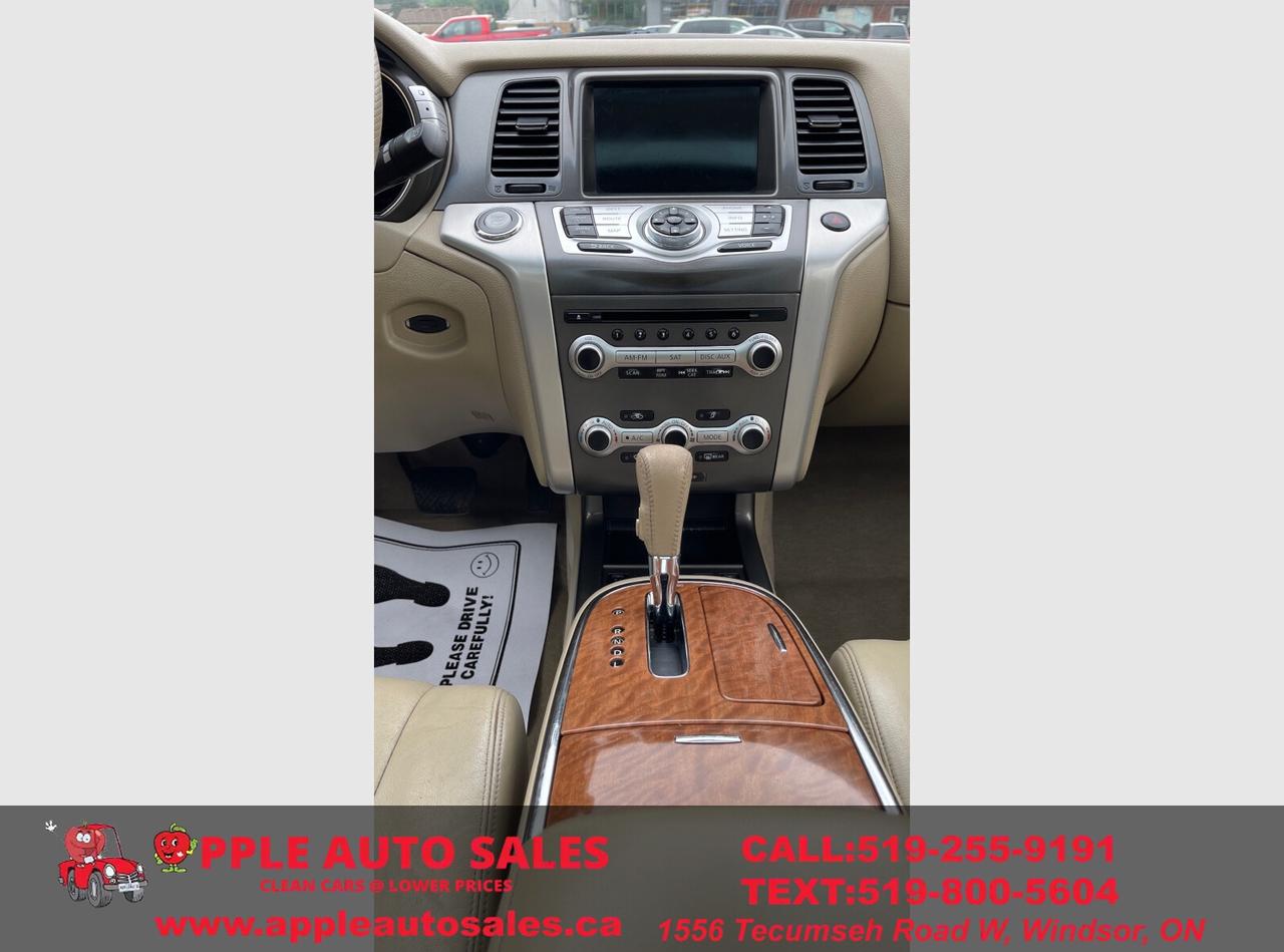 2012 Nissan Murano LE Photo