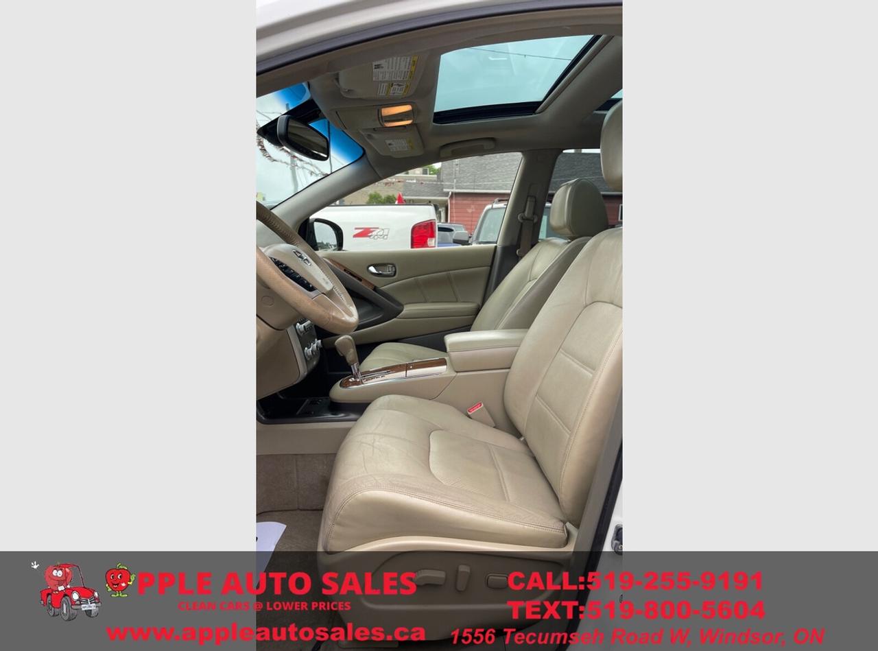 2012 Nissan Murano LE Photo