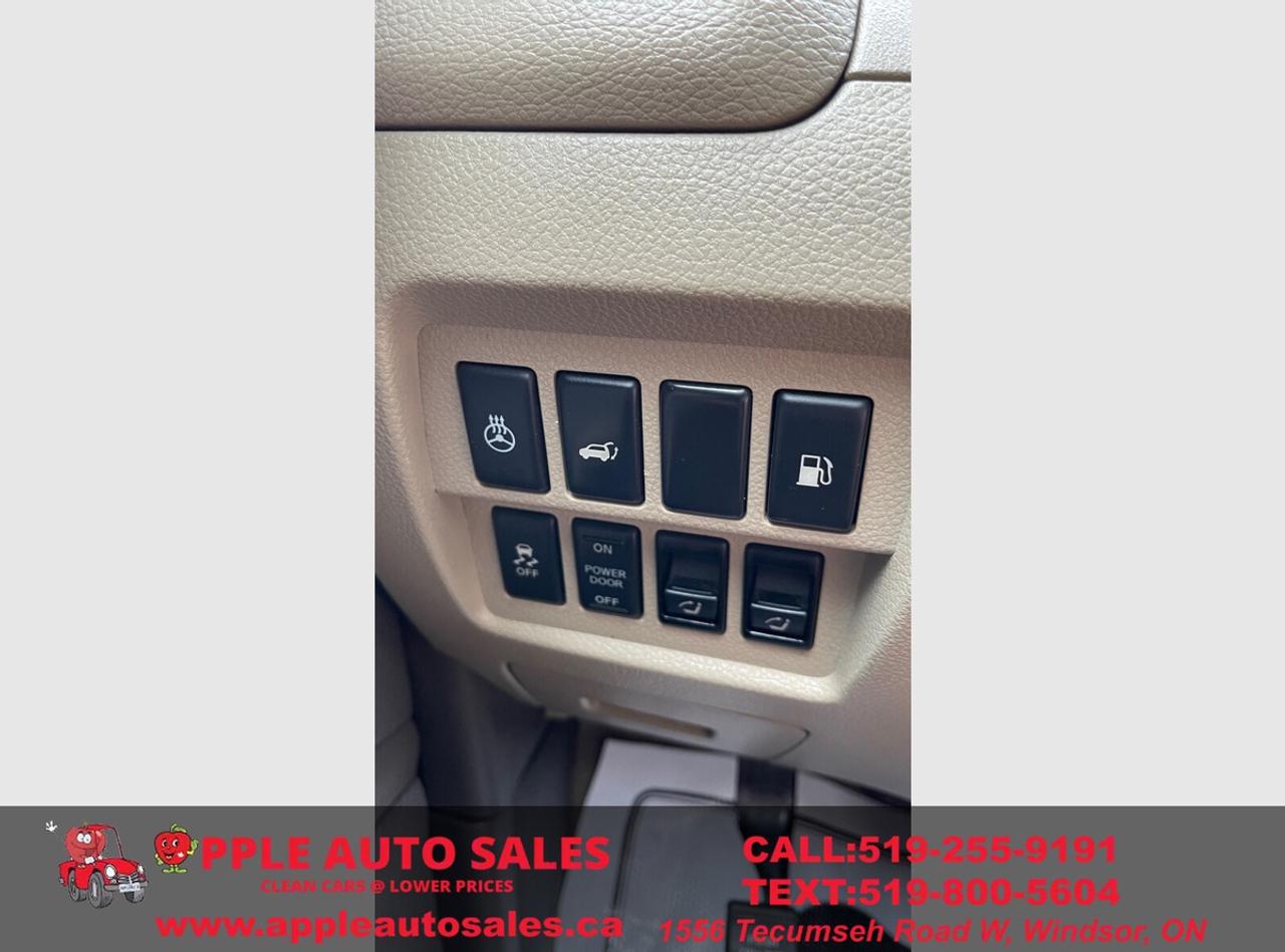 2012 Nissan Murano LE Photo