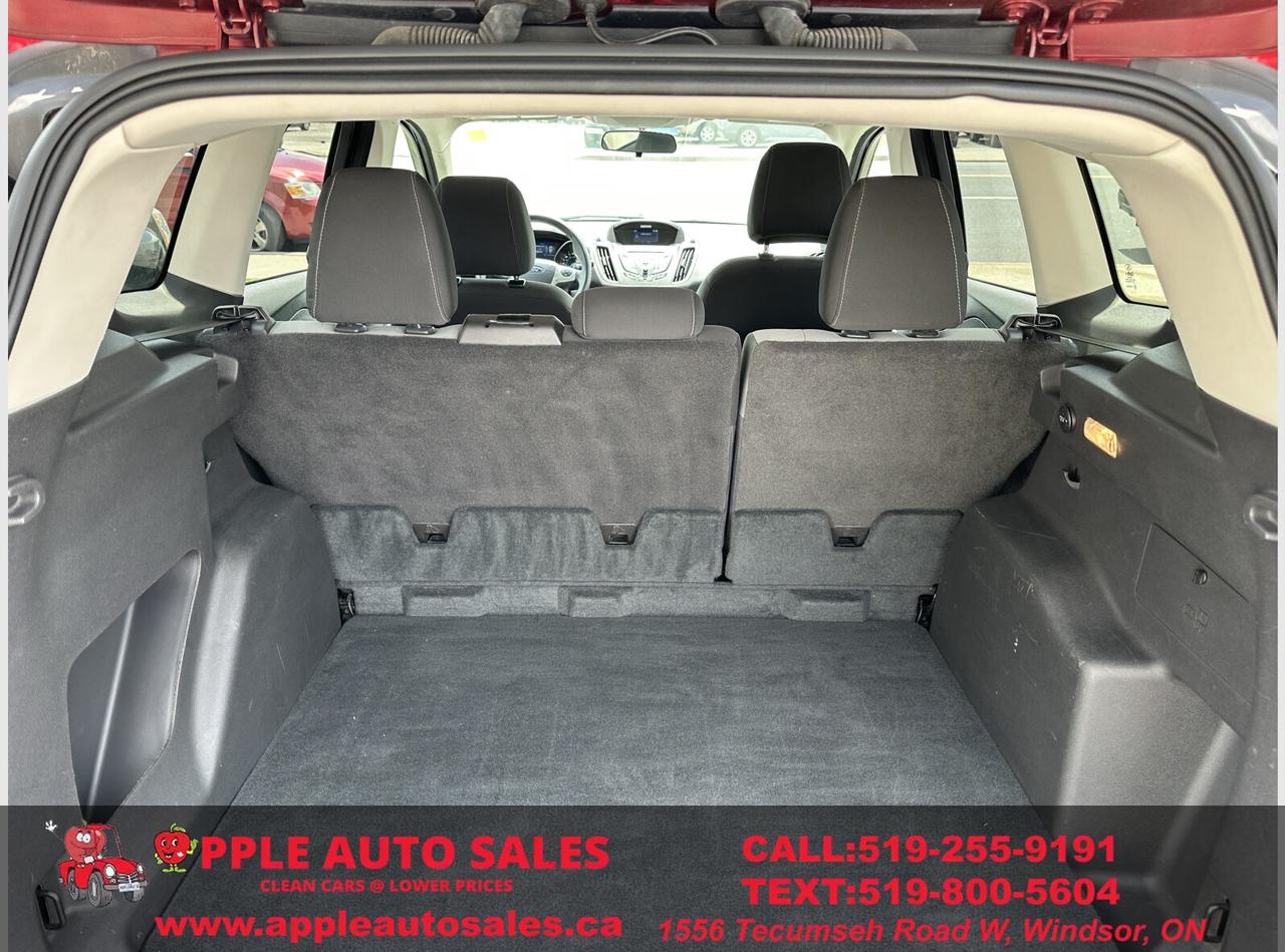 2015 Ford Escape SE Photo