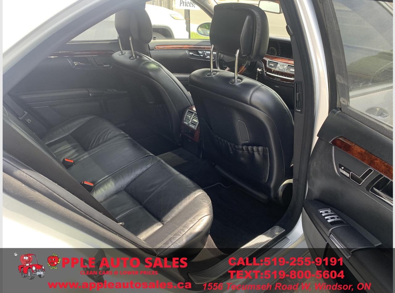 2007 Mercedes-Benz S-Class S550 4MATIC Photo