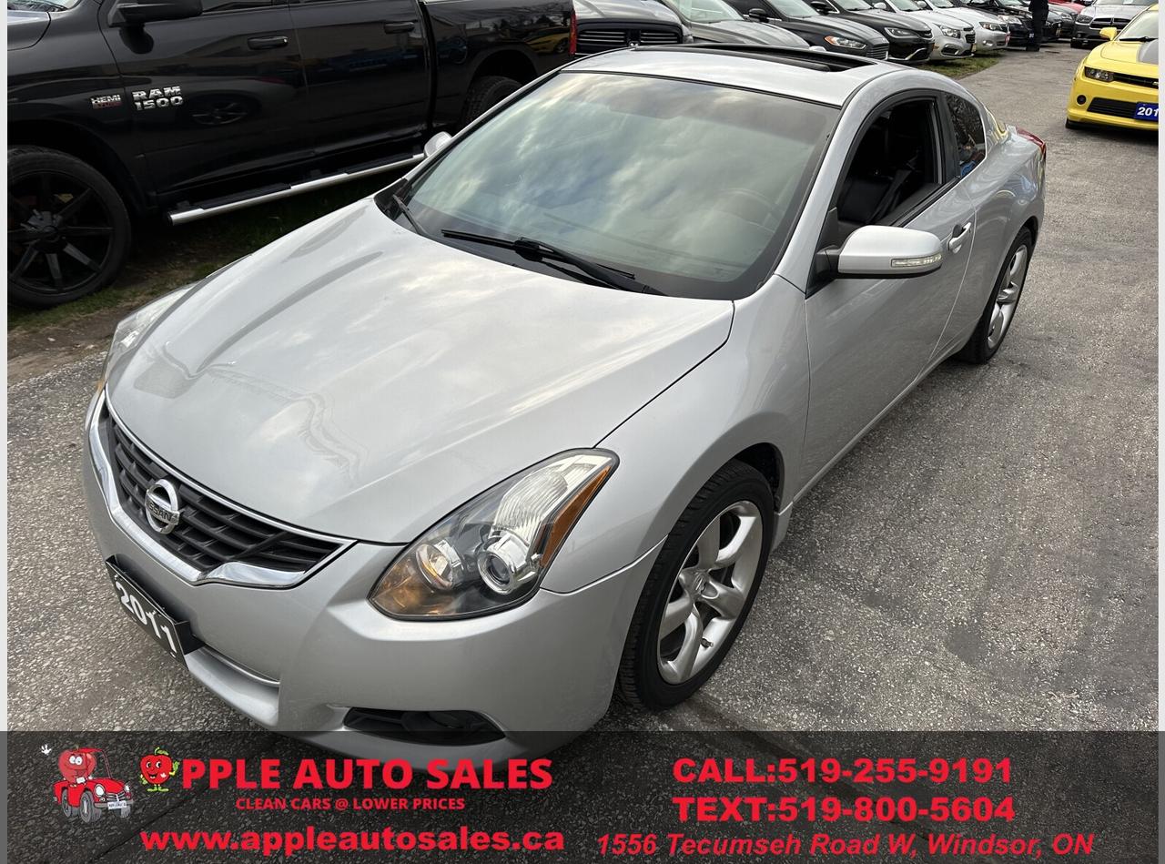 2011 Nissan Altima 35x SR Photo