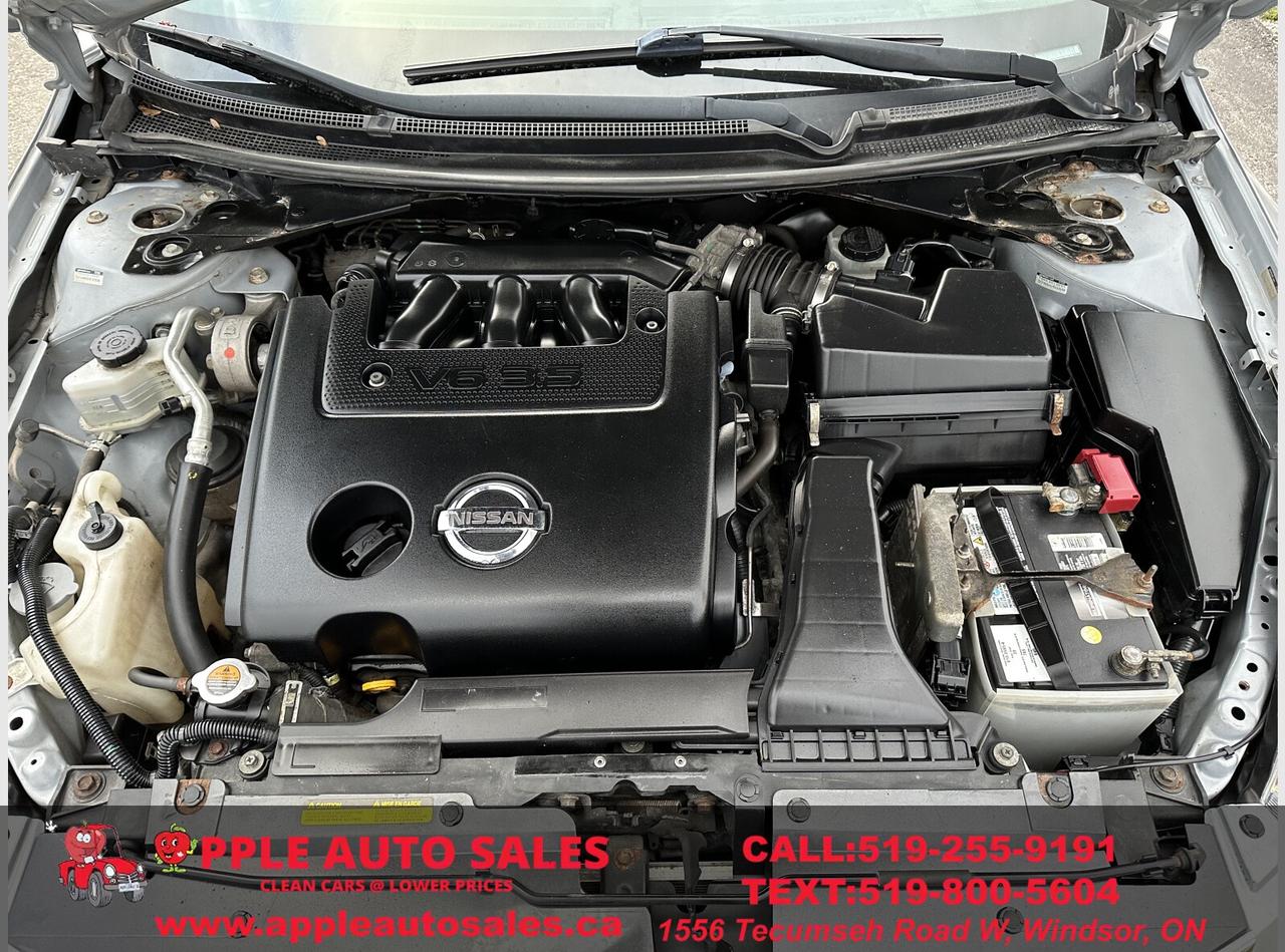 2011 Nissan Altima 35x SR Photo