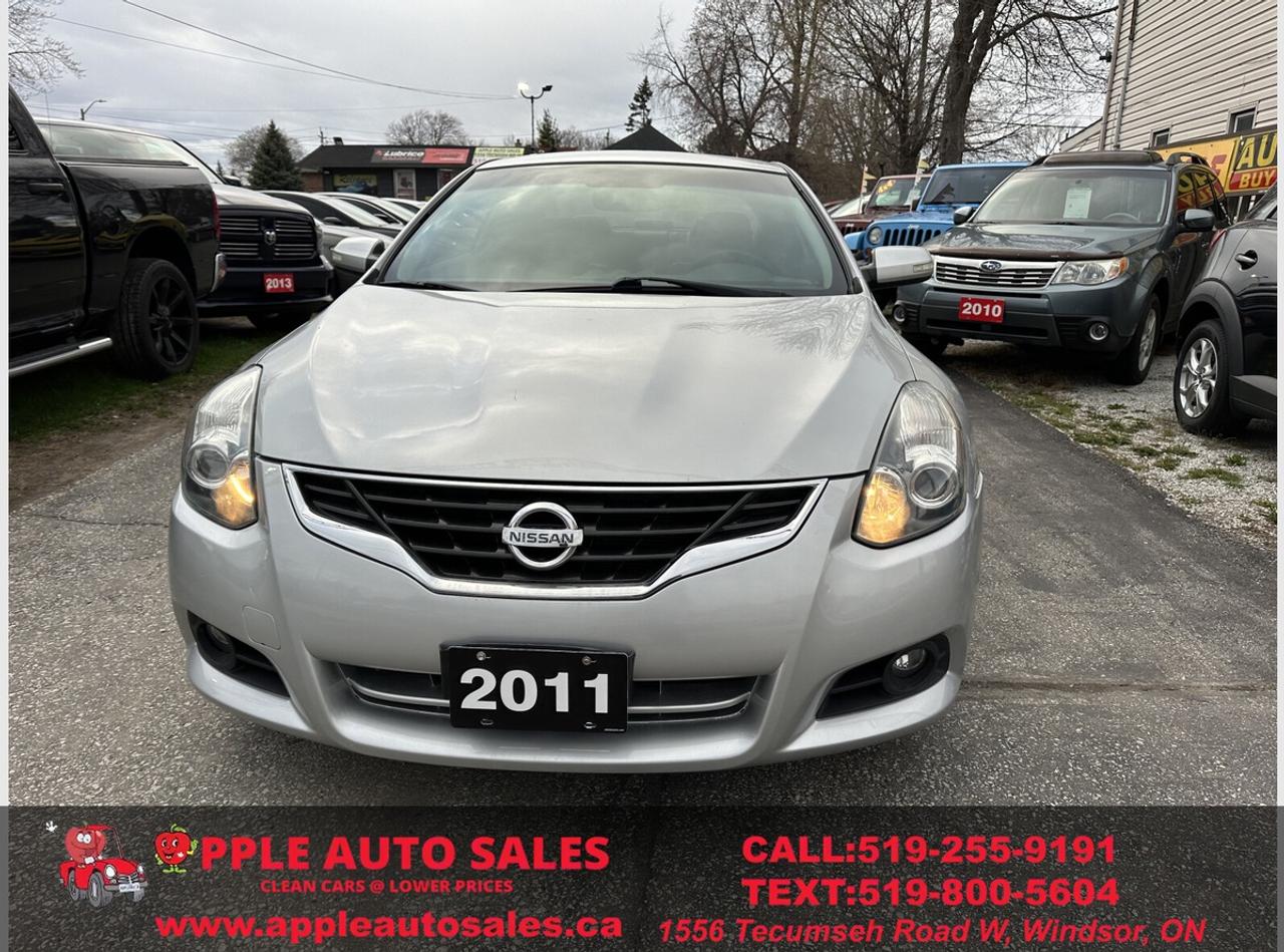 2011 Nissan Altima 35x SR Photo1