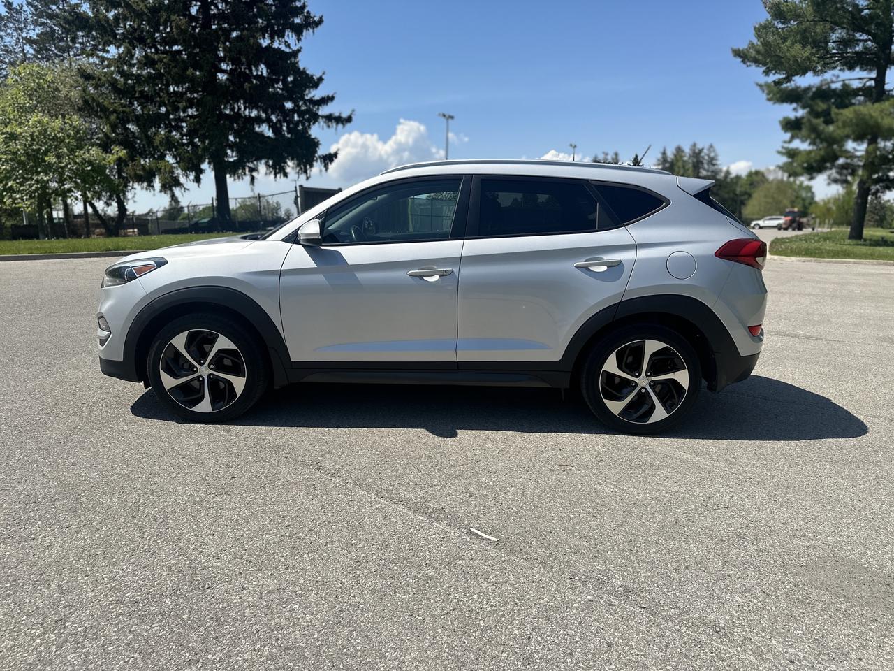 2016 Hyundai Tucson Premium Eco Photo