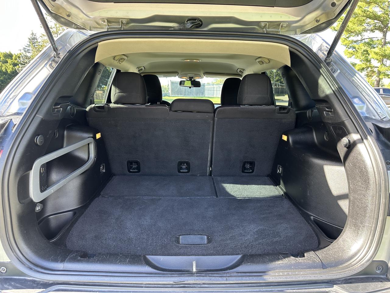 2014 Jeep Cherokee Sport Photo