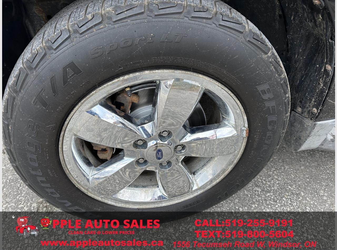 2010 Ford Escape Limited Photo