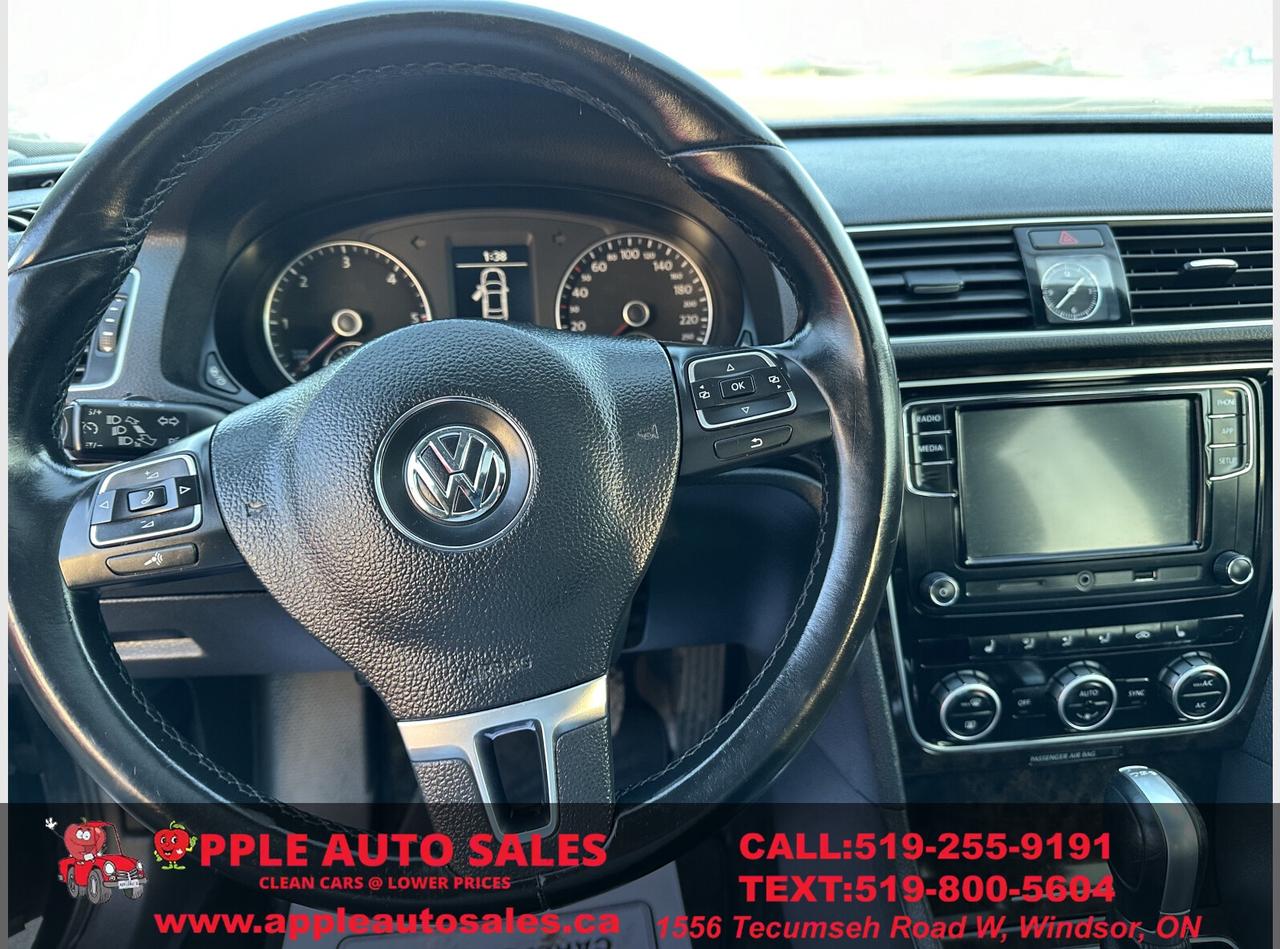 2015 Volkswagen Passat TDI SEL Premium Photo