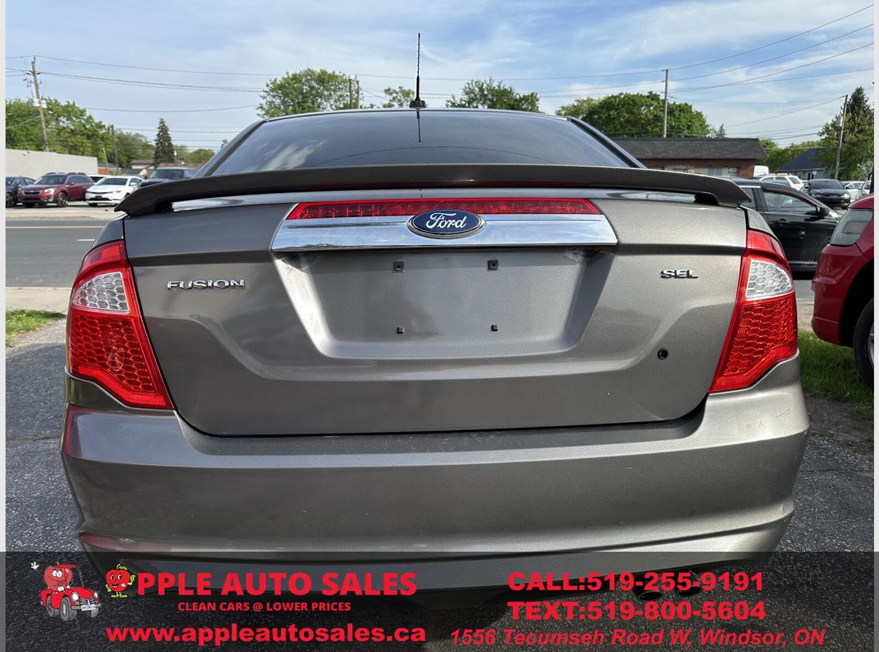 2012 Ford Fusion SEL Photo