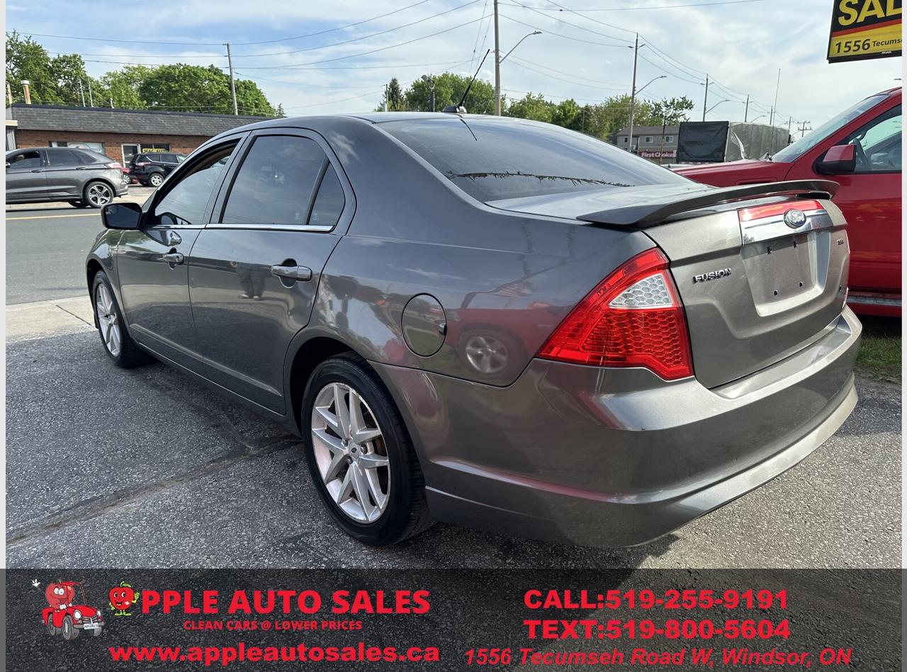 2012 Ford Fusion SEL Photo