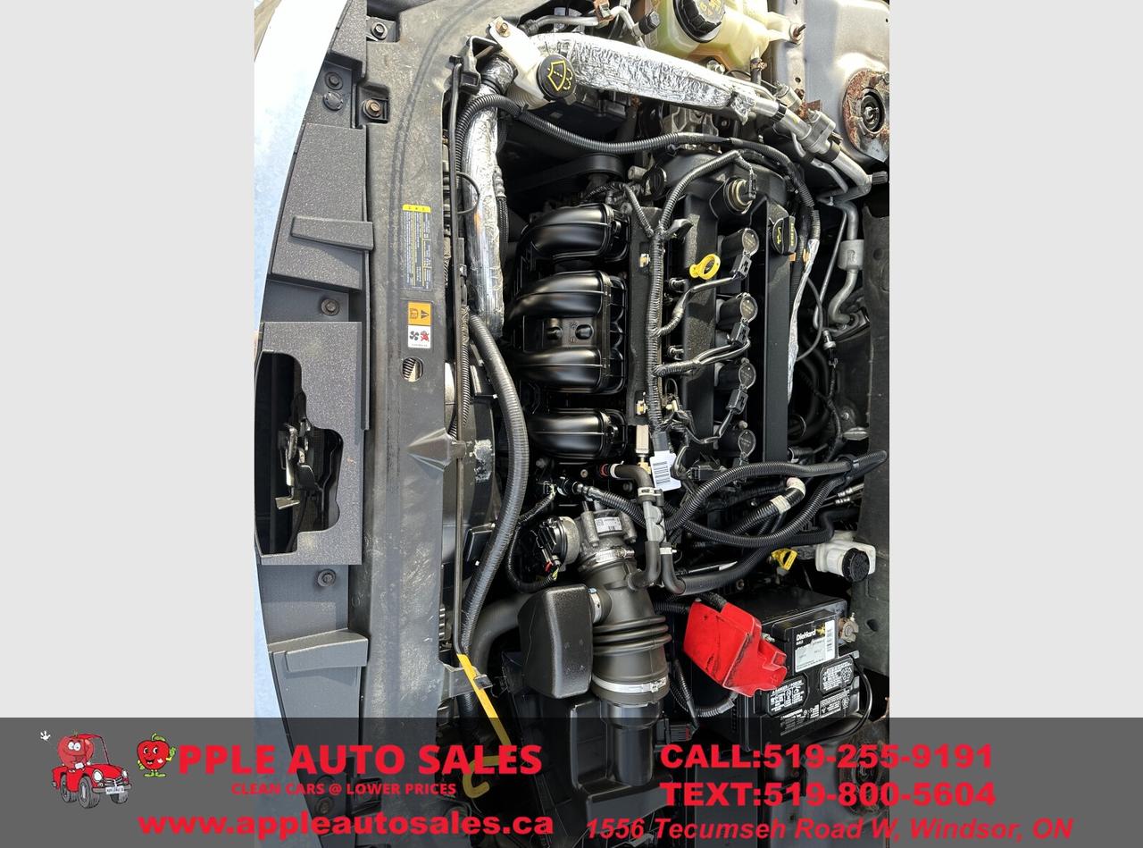 2012 Ford Fusion SEL Photo