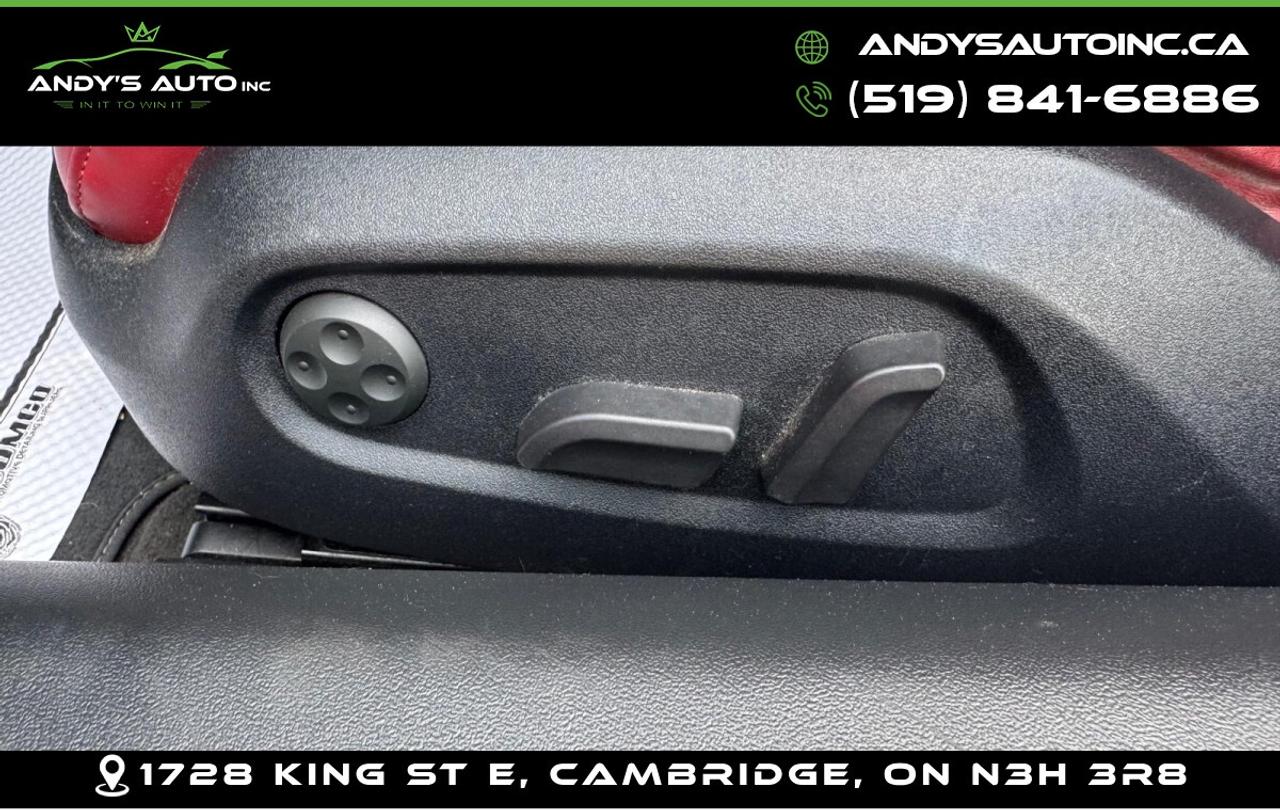 2015 Audi R8 SPYDER | AWD | V8 | ALL SERVICE RECORDS | NO ACCID Photo