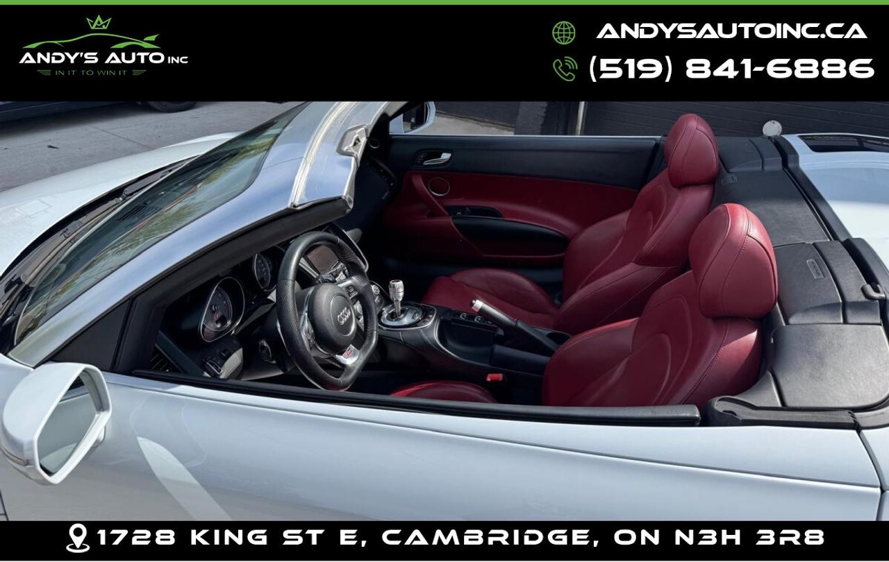 2015 Audi R8 SPYDER | AWD | V8 | ALL SERVICE RECORDS | NO AC  Photo