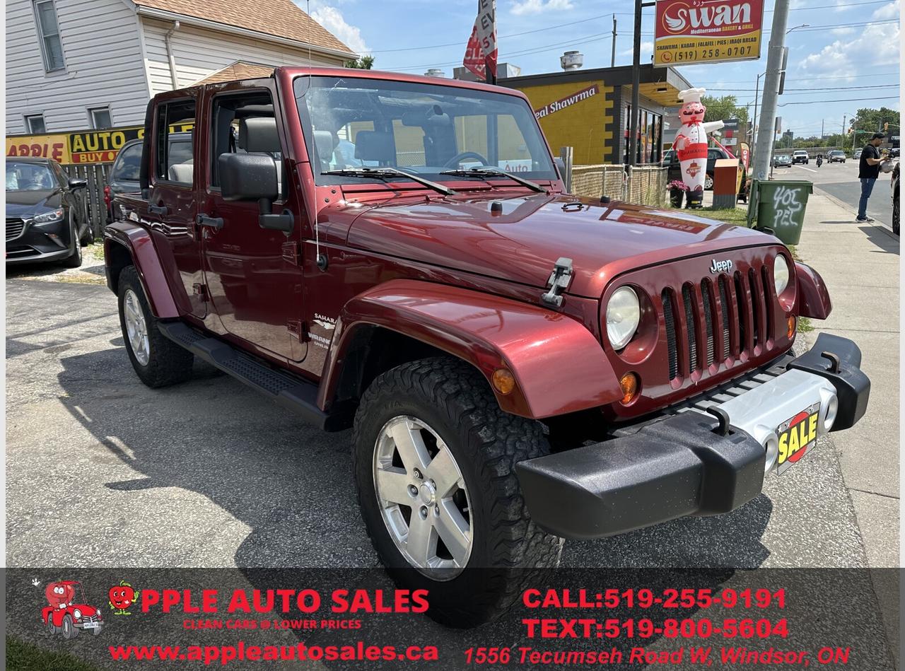 2009 Jeep Wrangler Unlimited Sahara Photo2