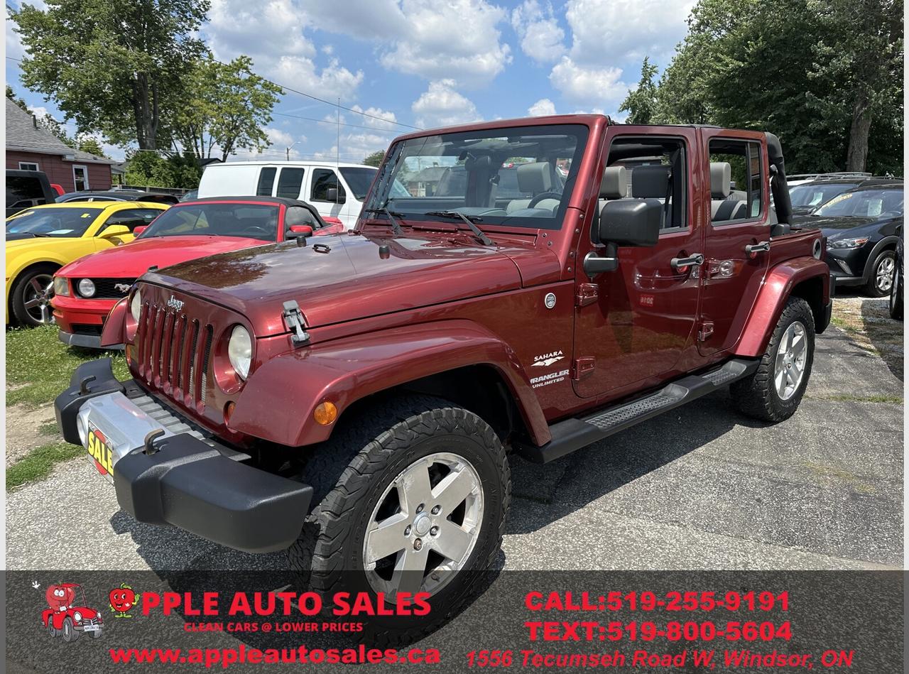 2009 Jeep Wrangler Unlimited Sahara Photo