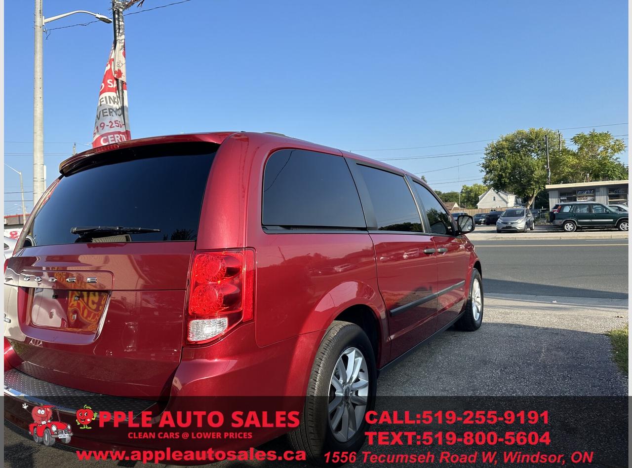 2016 Dodge Grand Caravan SPECIAL EDITION Photo3