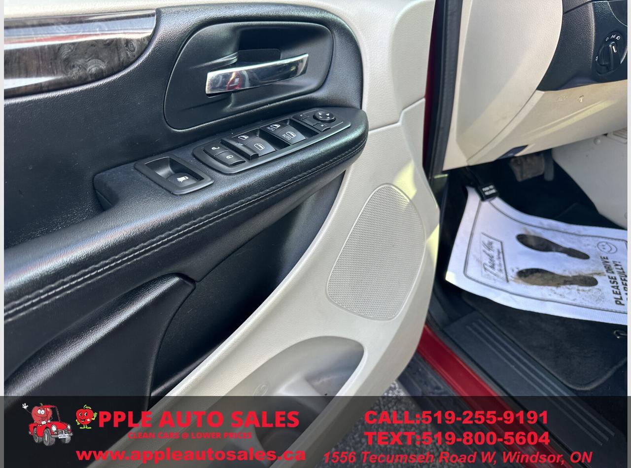 2016 Dodge Grand Caravan SPECIAL EDITION Photo