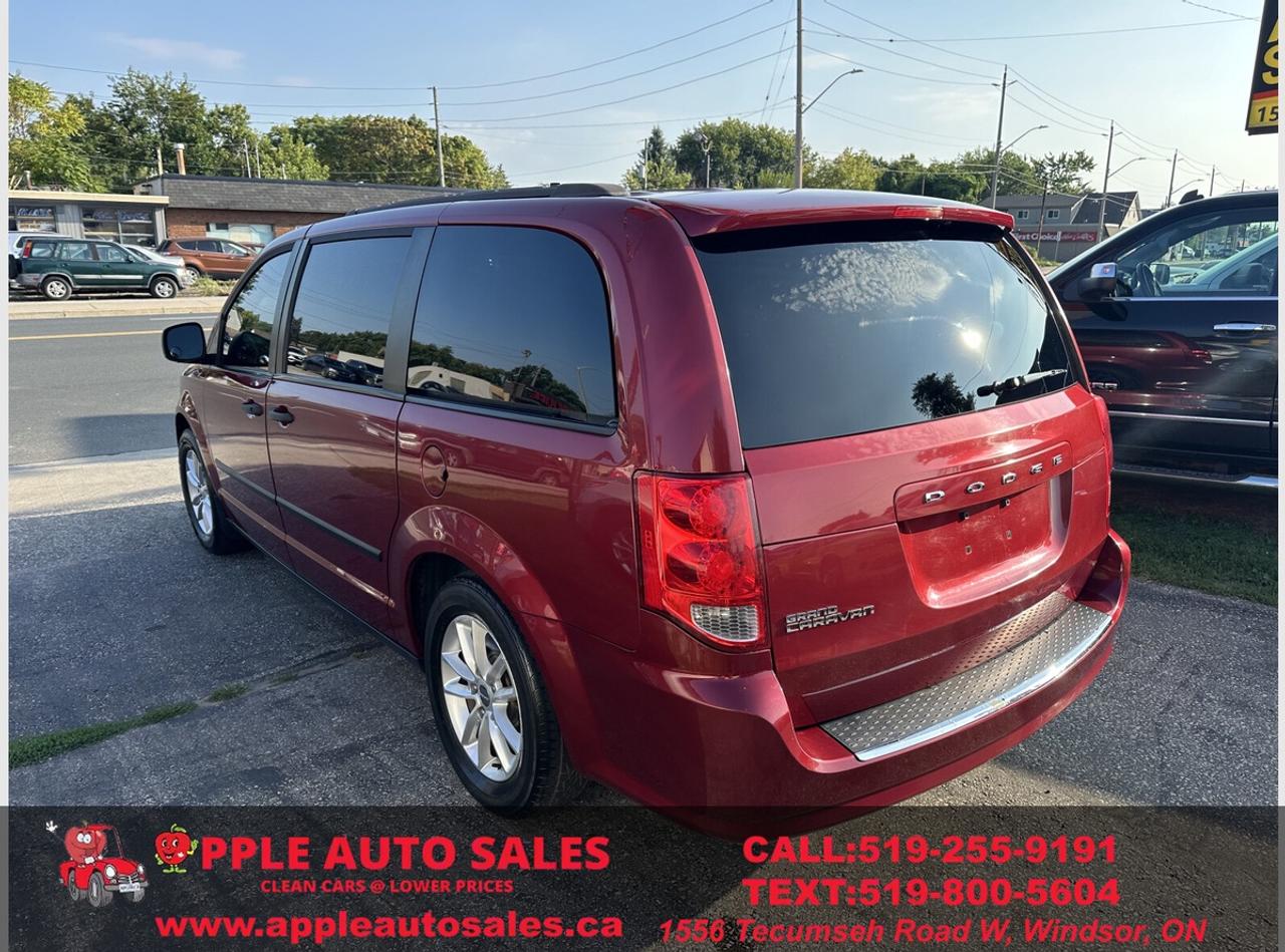 2016 Dodge Grand Caravan SPECIAL EDITION Photo