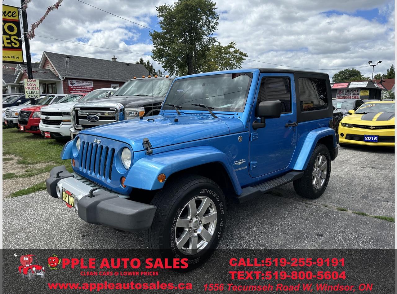 2010 Jeep Wrangler Sahara Photo