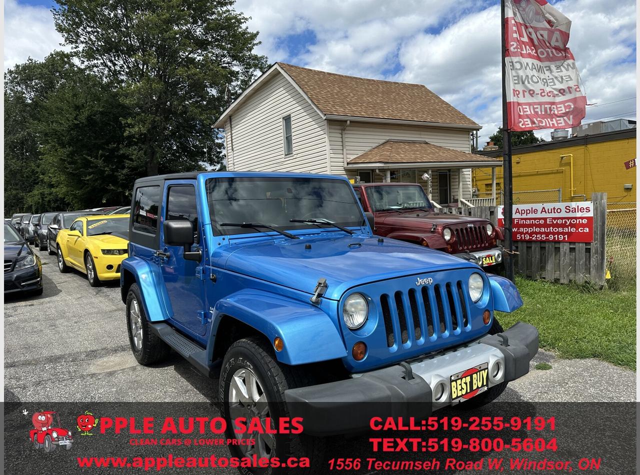 2010 Jeep Wrangler Sahara Photo